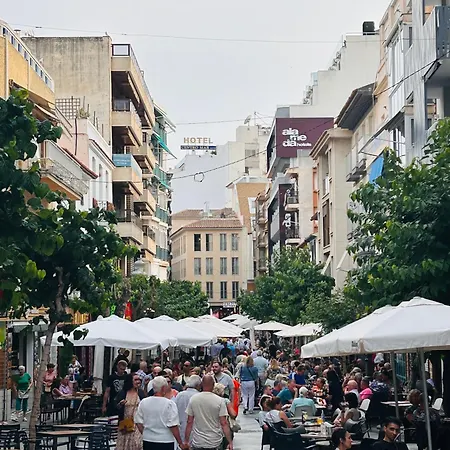 Alameda Centro Apartmán Benidorm